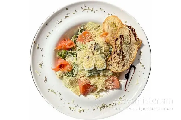 Салат "Цезар з лососем" - "Ciabatta" в Чернівцях фото