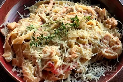 Паста з креветками, лососем та тунцем Gangster undefined фото