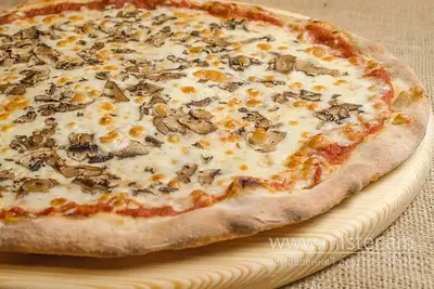 Піца "Фунгі" (Грибна) 30 см Pronto Pizza & Sushi undefined фото