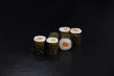 Макі з лососем Tataki Sushi undefined фото