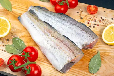 Минтай тушка   Veladis undefined фото