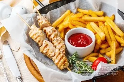 Міні-шашлички з курочки з картоплею-фрі Франко undefined фото