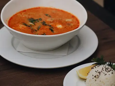 Том Ям з креветкою, кальмарами та рисом Pasage Gartenberg undefined фото