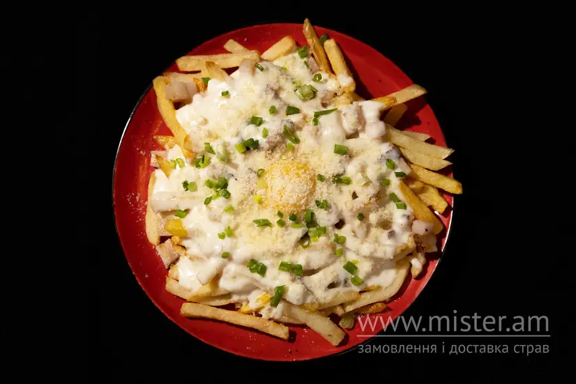 Poutine ”Карбонара” - "Canadian Food" в Івано-Франківську фото 