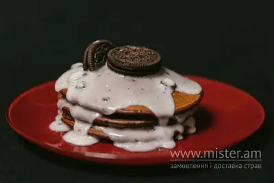 Шоколадні панкейки "Oрео" Canadian Food undefined фото