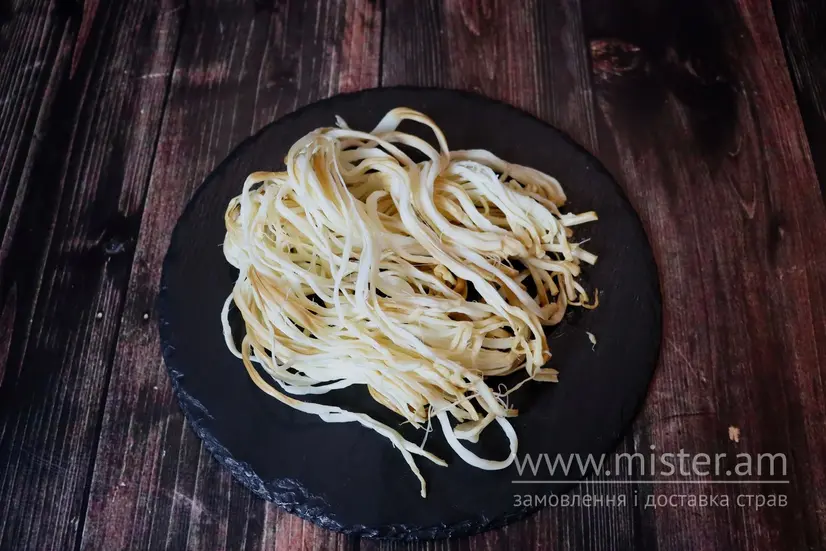 Сир сулугуні - "Bon Appetit" в Чернівцях фото 