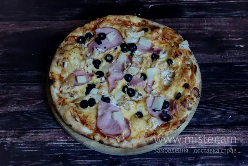 Піца "Неополітана" 30 см - "Bon Appetit" в Чернівцях фото