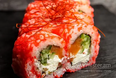 Рол "Каліфорнія" з лососем BAO sushi undefined фото