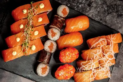 Суші-сет "Багато Лосося" BAO sushi undefined фото