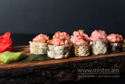 Футомакі фелікс з лососем гарячий Guava Sushi undefined фото