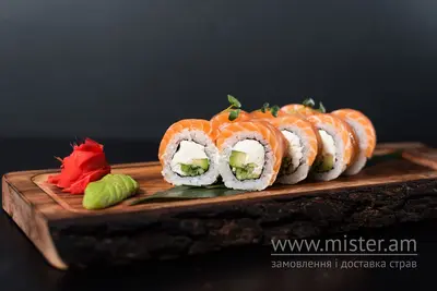 Філадельфія у лососі Guava Sushi undefined фото