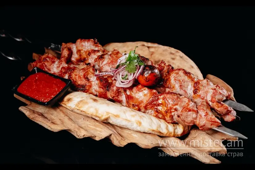 Шашлик шия гриль (за 100 г) - "Pro М`ясо" в Чернівцях фото