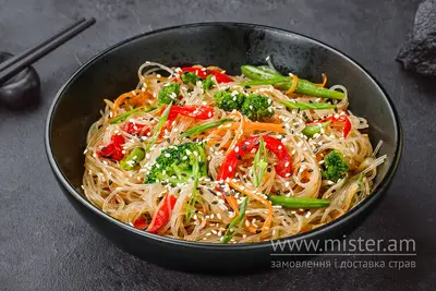 Локшина рисова з овочами Sushi Master undefined фото