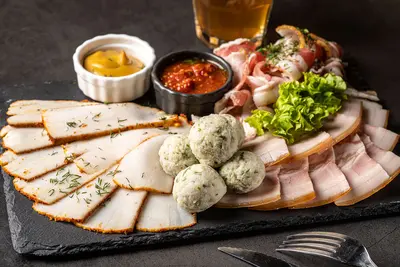 Асорті з сала Криниця на Європейській undefined фото