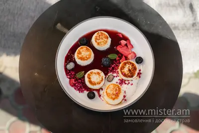 Сирники ягідні класичні Creme Cheese undefined фото