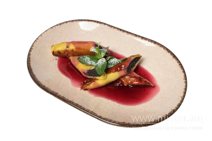 Млинці з маком та вишневим кофітюром - "MANGO" в Луцьку фото 