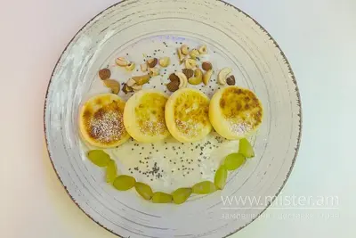 Сирники з шоколадом на бананово-ванільний подушечці Crispy Place undefined фото