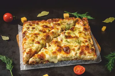 Піца сита з індичкою TREBA Pizza & Sushi undefined фото
