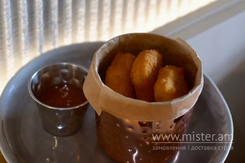 Курячі нагетси з кисло-солодким соусом - "Street Pizza" в Черкасах фото 