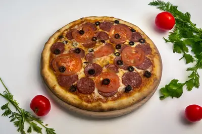 Сирна з салямі 45 см GoGoPizza - ХБК undefined фото