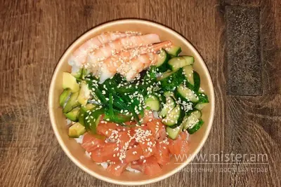 Поке рибний мікс з тунцем Це SUSHI & PIZZA undefined фото