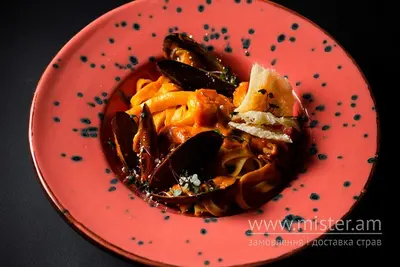 Паста з морепродуктами Cafe de Vino undefined фото