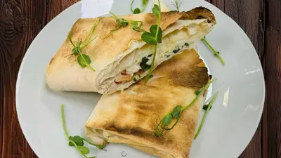 Лаваш з сиром та помідором Konfetti undefined фото