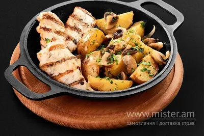 Пательня з куркою Grill Pub undefined фото