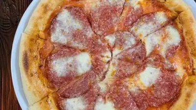 Піца "SALAME" Konfetti undefined фото
