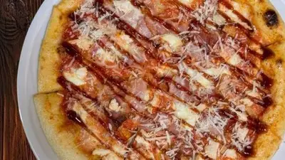 Піца "CHICKEN BBQ" Konfetti undefined фото
