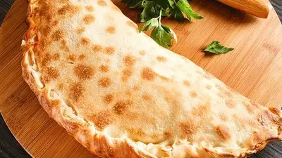 Кальцоне з беконом Konfetti undefined фото