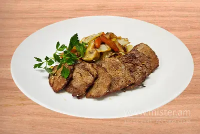 Тепан із яловичини з овочами Хутірець undefined фото