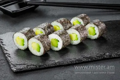Макі з авокадо Sushi Master undefined фото