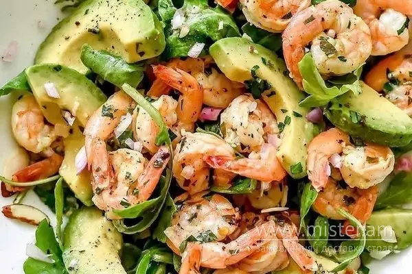 Салат з авокадо і смаженими креветками - "Salad Day " в Полтаві фото 