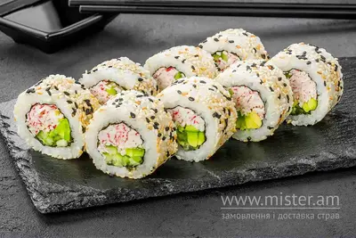 Каліфорнія з крабовим міксом в кунжуті Sushi Master undefined фото