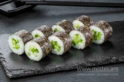 Макі з огірком Sushi Master undefined фото