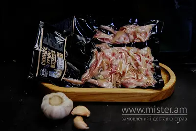 Свинячі вушка класичні з часником По пивку? undefined фото