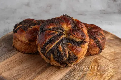 Булочка з маком Крихітка Шу undefined фото