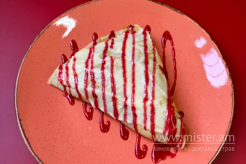 Млинець з полуницею під ванільним соусом - "Celentano Pizza" в Черкасах фото