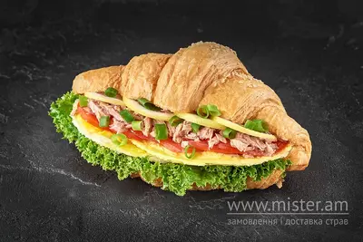 Круасан з тунцем Lviv Croissants undefined фото