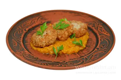Гречаники з кабачковою ікрою (Харківська обл.) Курінь Ресторація undefined фото