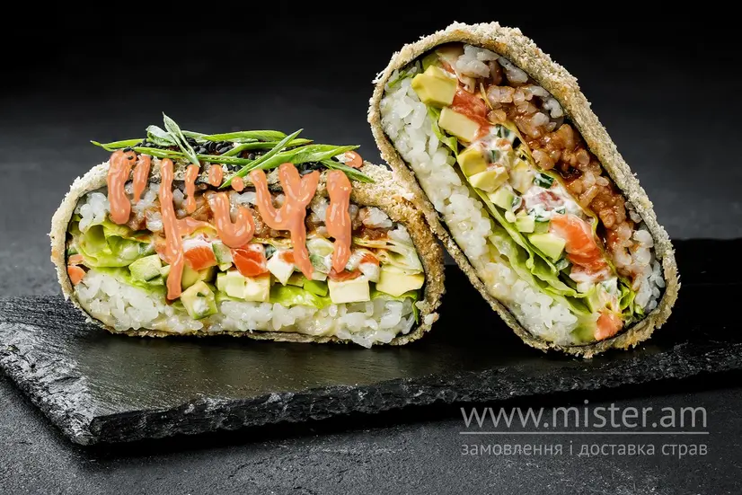 Суші бургер з лососем (гострий) - "Sushi Master" в Сумах фото