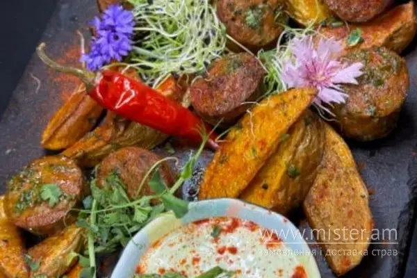Чорізо кон Пататас - "El Tequila" в Чернівцях фото 