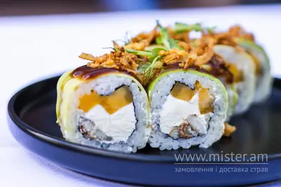 Авокадо рол з вугрем і манго BAO sushi undefined фото