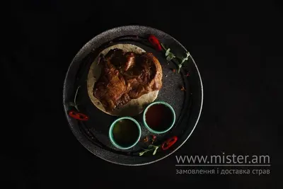 Стейк зі свиного ошийка з перцем чилі Brewmen undefined фото