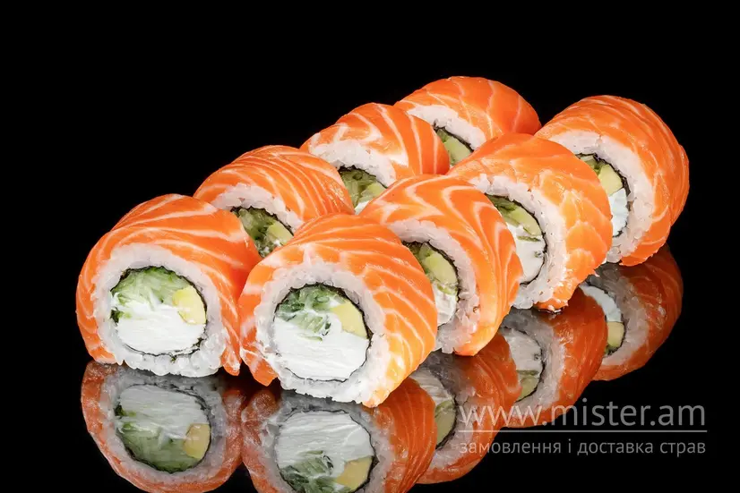 Філадельфія з копченим лососем - "EatSushi" в Кременчуці фото 