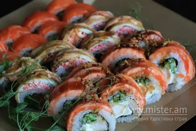 Суші-сет "Ван Лав" Guava Sushi undefined фото