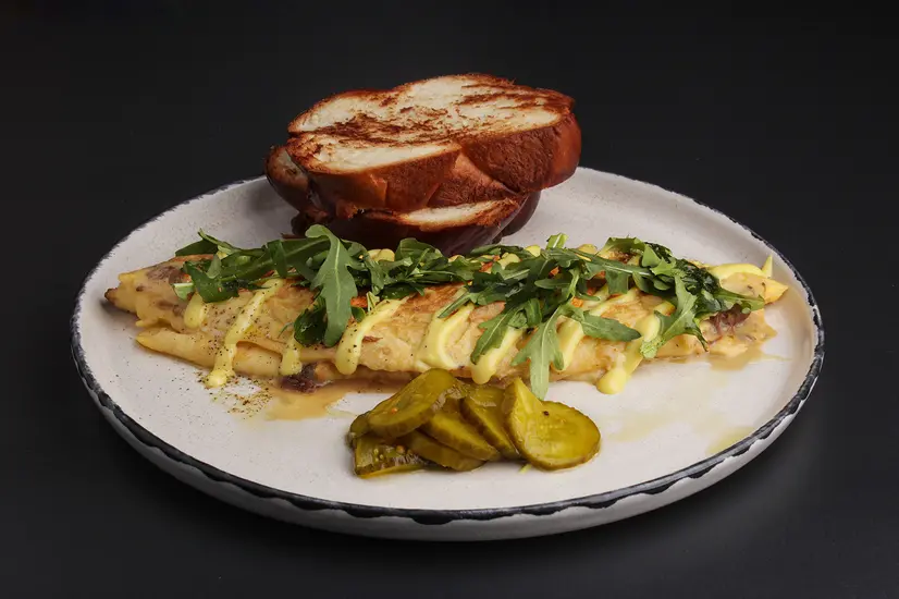 Omelette with braised beef - "Myastoriya Meat Bar Ivano-Frankivsk" in Ivano-Frankivsk photo 