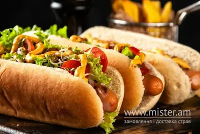 Український хот-дог молочний Piccolo Bar undefined фото