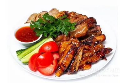 М`ясний сет з сезонними овочами Аристократ undefined фото